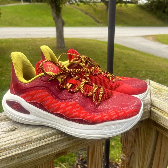 Bruce Lee x UA  Curry Flow II Red Basketball Sneakers Unisex Y7 M7 W8.5 - Picture 1 of 10